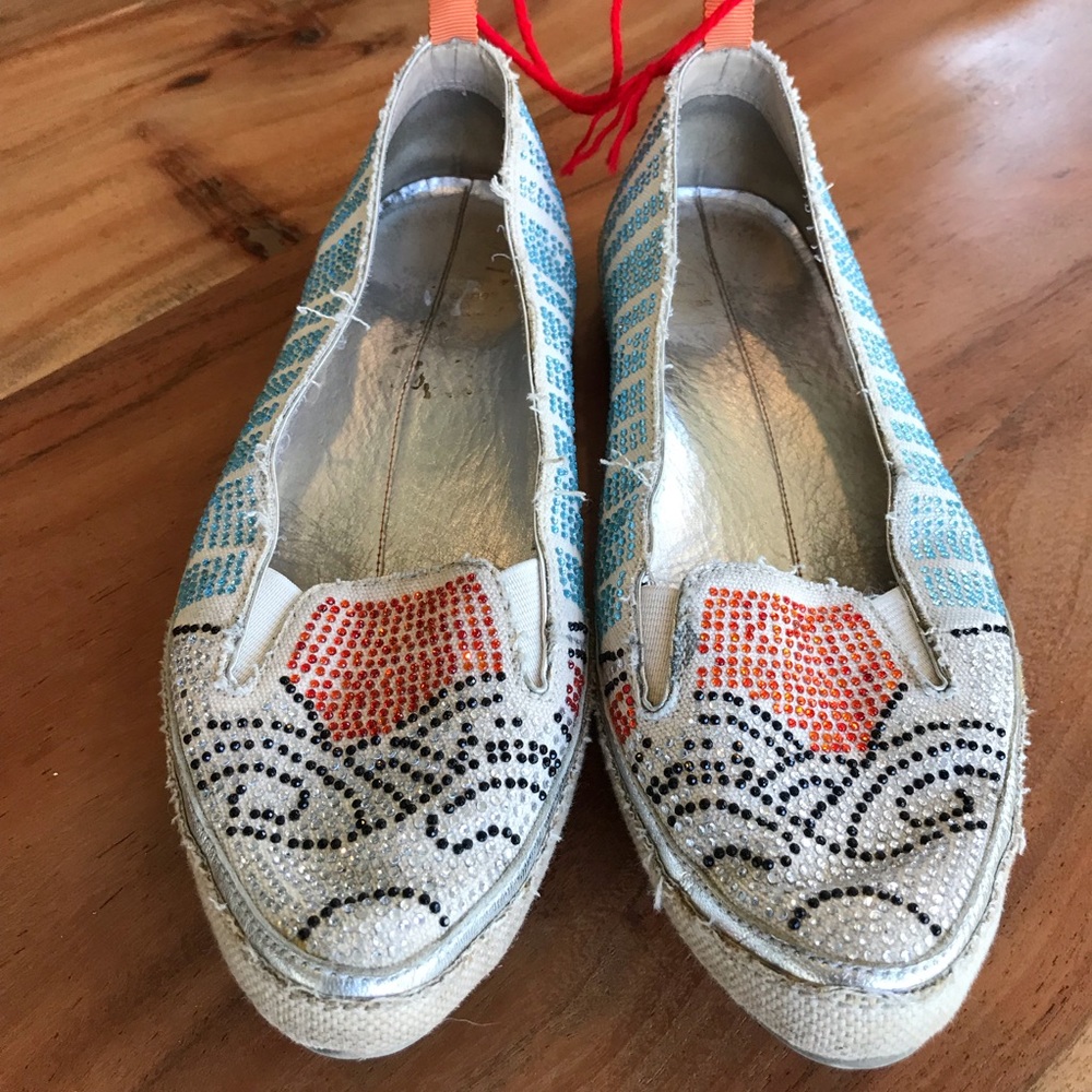 Nike G series flats